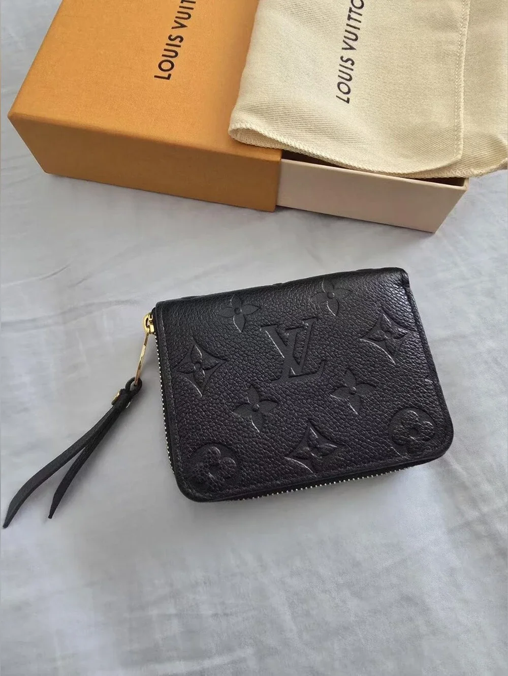 Louis Vuitton Black Zippy Coin Purse Wallet